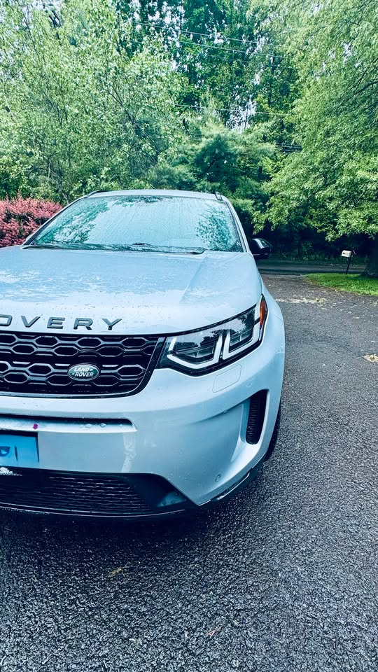 Used 2022 Land Rover Discovery Sport S AWD/4WD image 16