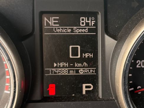 Used 2013 Jeep Grand Cherokee Limited w/ Luxury Group II image 10