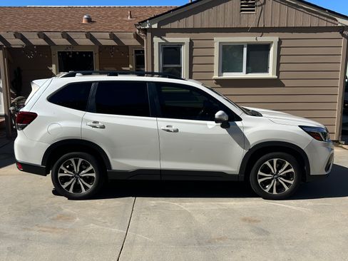 Used 2020 Subaru Forester Limited w/ Popular Package #3 AWD/4WD image 4
