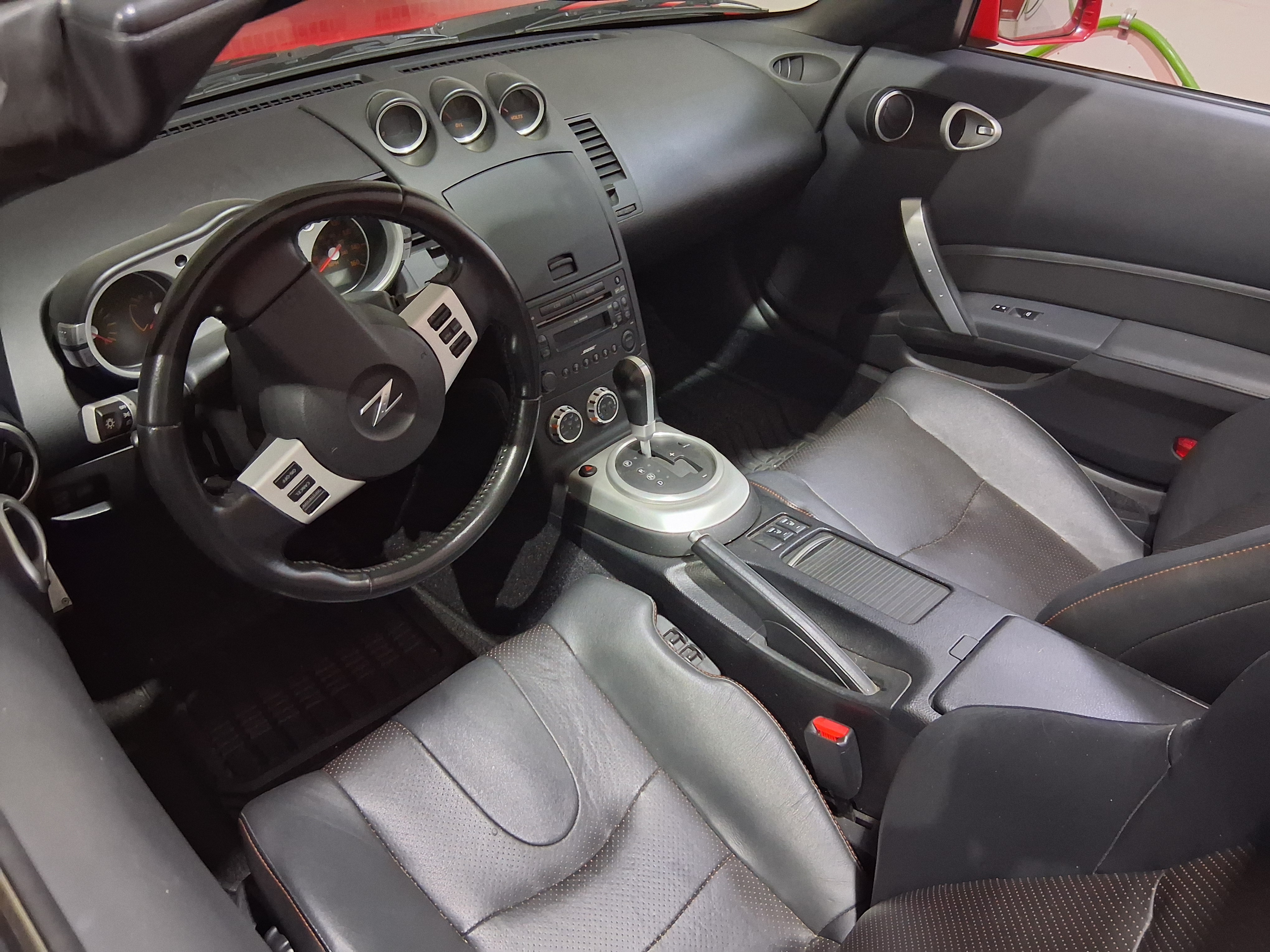 Used 2008 Nissan 350Z Grand Touring RWD image 12