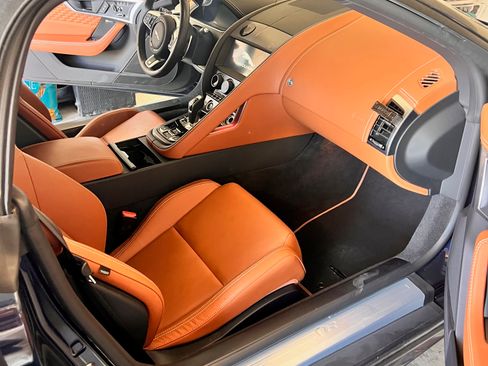 Used 2021 Jaguar F-TYPE R image 6