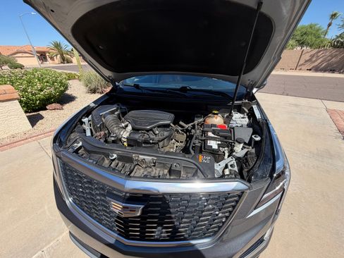 Used 2020 Cadillac XT5 Premium Luxury FWD image 15