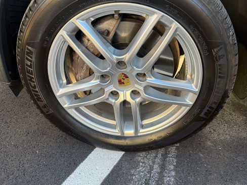 Used 2015 Porsche Cayenne Diesel image 17