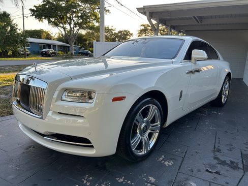 Used 2016 Rolls-Royce Wraith image 5