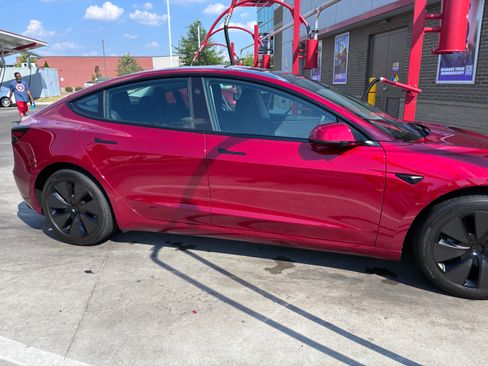 Used 2024 Tesla Model 3 Long Range RWD image 12