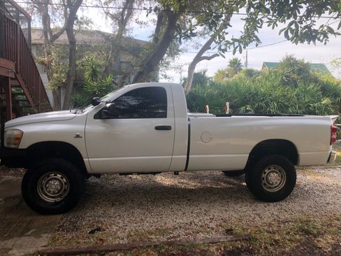 Used 2007 Dodge Ram 2500 Truck ST w/ Trailer Tow Group image 4