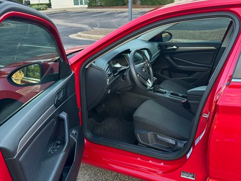 Used 2021 Volkswagen Jetta S FWD image 8