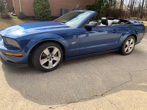 Used 2007 Ford Mustang GT Premium image 1