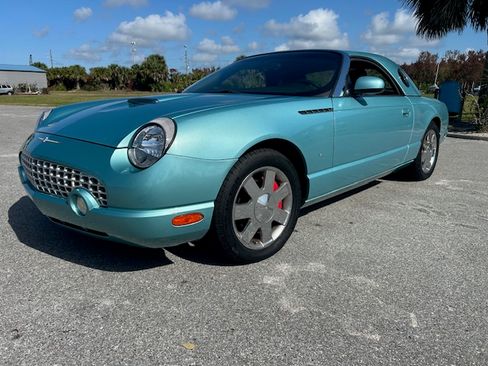 Used 2002 Ford Thunderbird image 1