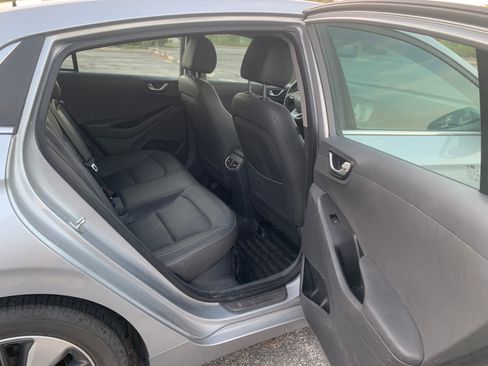 Used 2019 Hyundai Ioniq Limited w/ Ultimate Package 02 FWD image 15