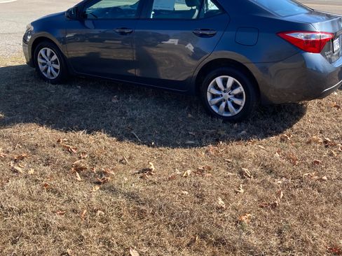 Used 2016 Toyota Corolla LE image 4