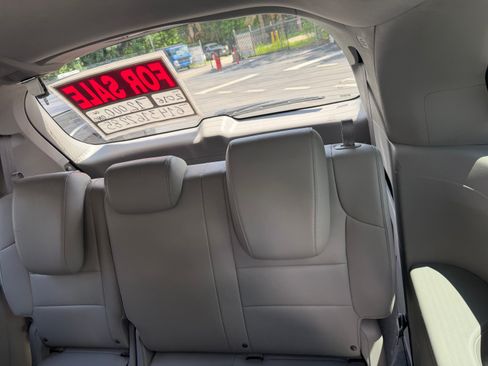 Used 2016 Honda Odyssey EX-L image 12