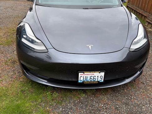 Used 2020 Tesla Model 3 Long Range image 8