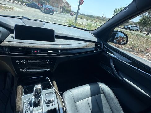 Used 2018 BMW X5 xDrive35i image 16