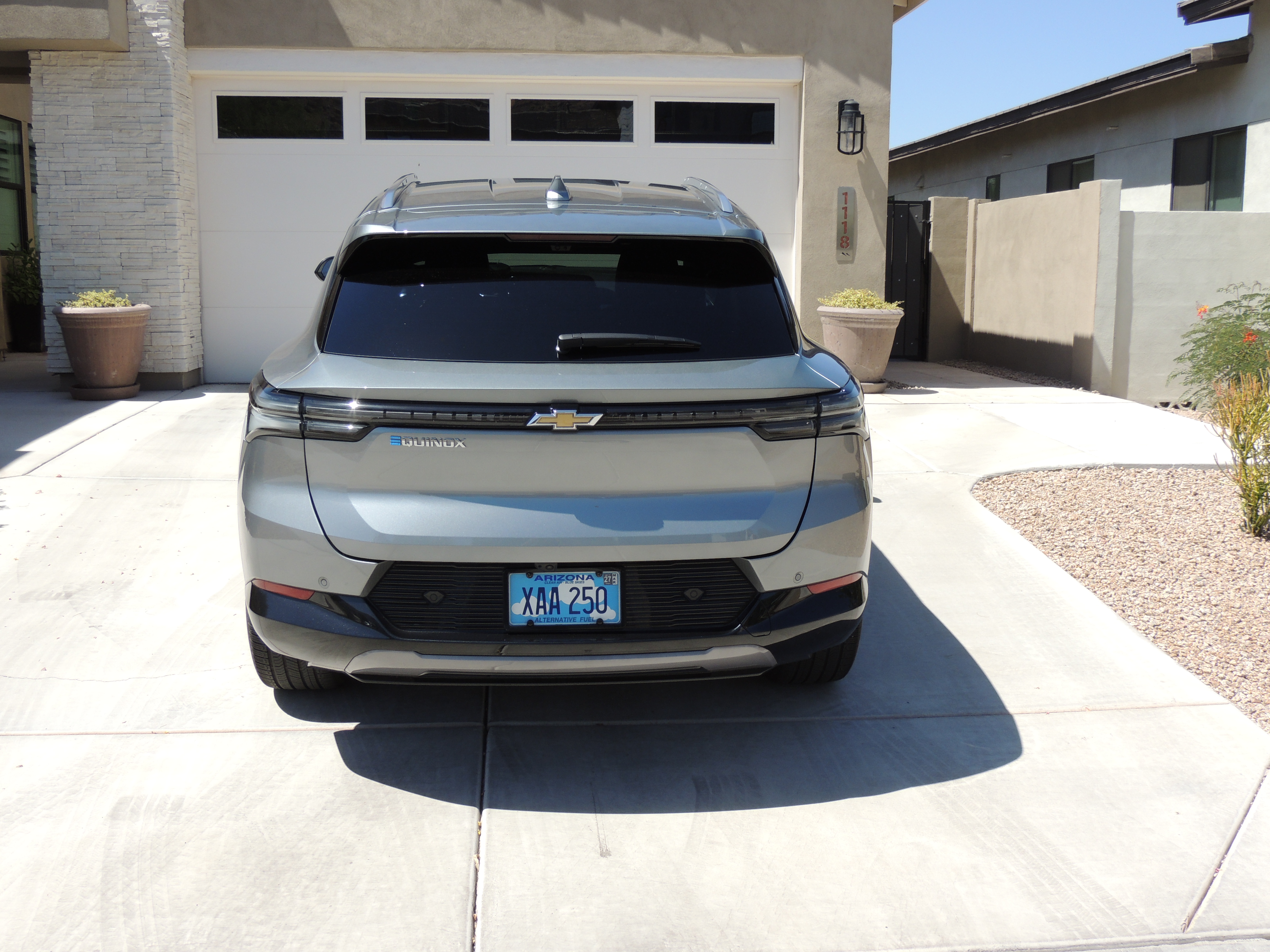 Used 2025 Chevrolet Equinox EV LT w/ Convenience Package II FWD image 8