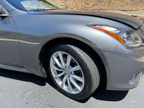 Used 2011 INFINITI G37 Coupe RWD image 2