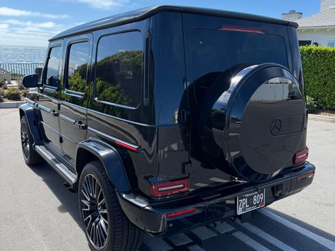 Used 2025 Mercedes-Benz G 63 AMG AMG G 63 Sport Utility 4D image 9