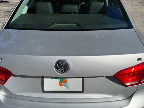 Used 2013 Volkswagen Passat 2.5 SE image 5