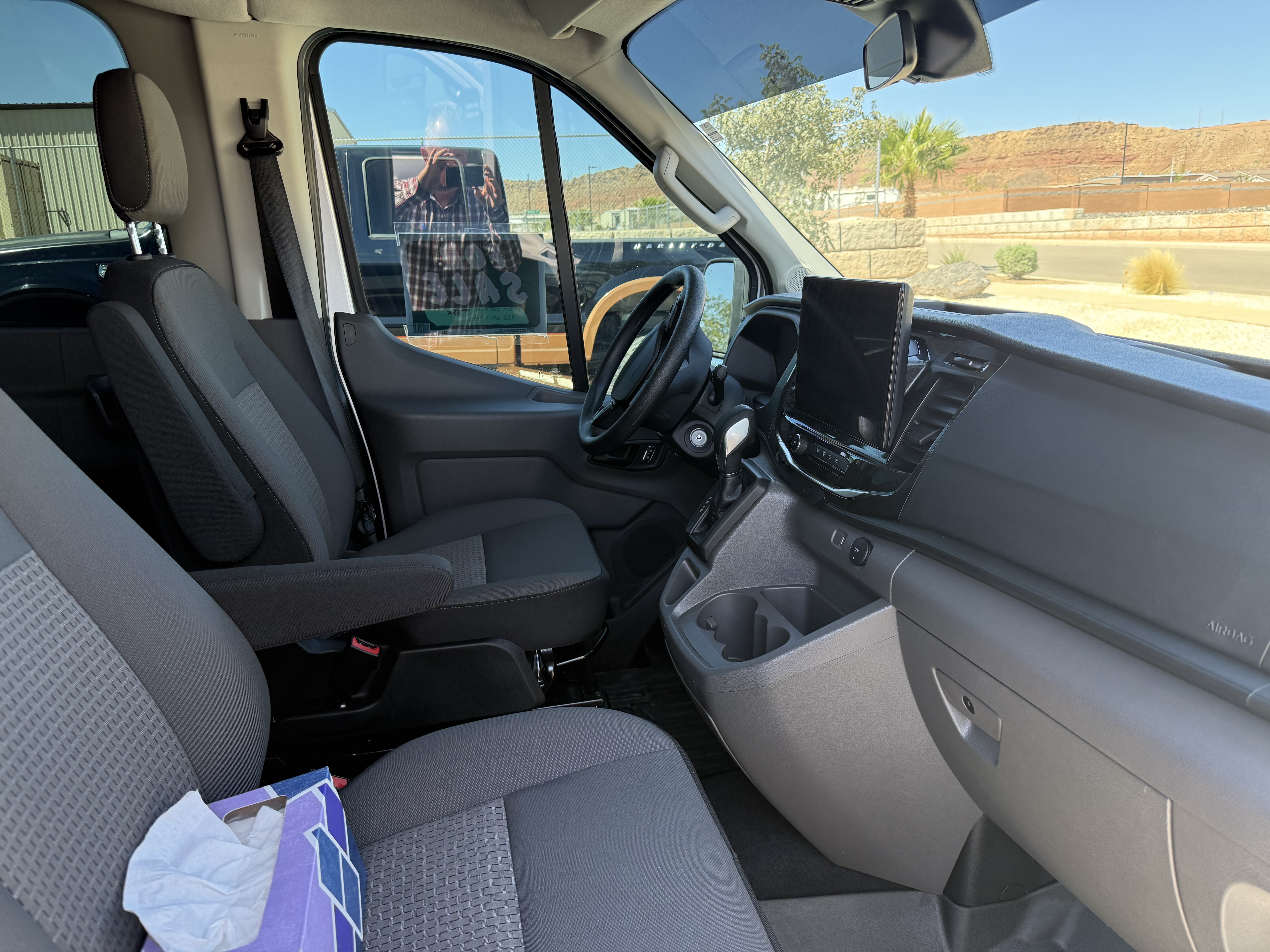 Used 2025 Ford Transit 350 XLT RWD image 6