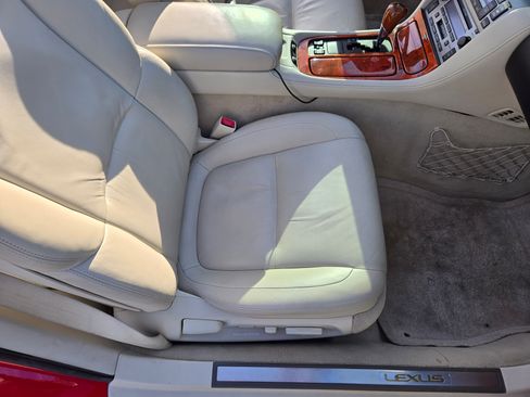 Used 2005 Lexus SC 430 Convertible image 29