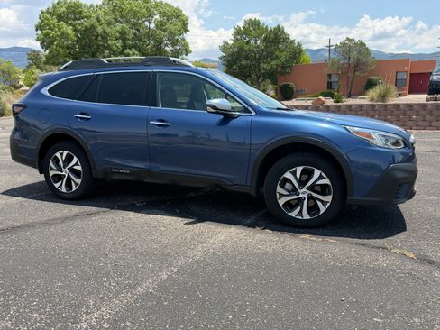 Used 2020 Subaru Outback Touring XT AWD/4WD image 2