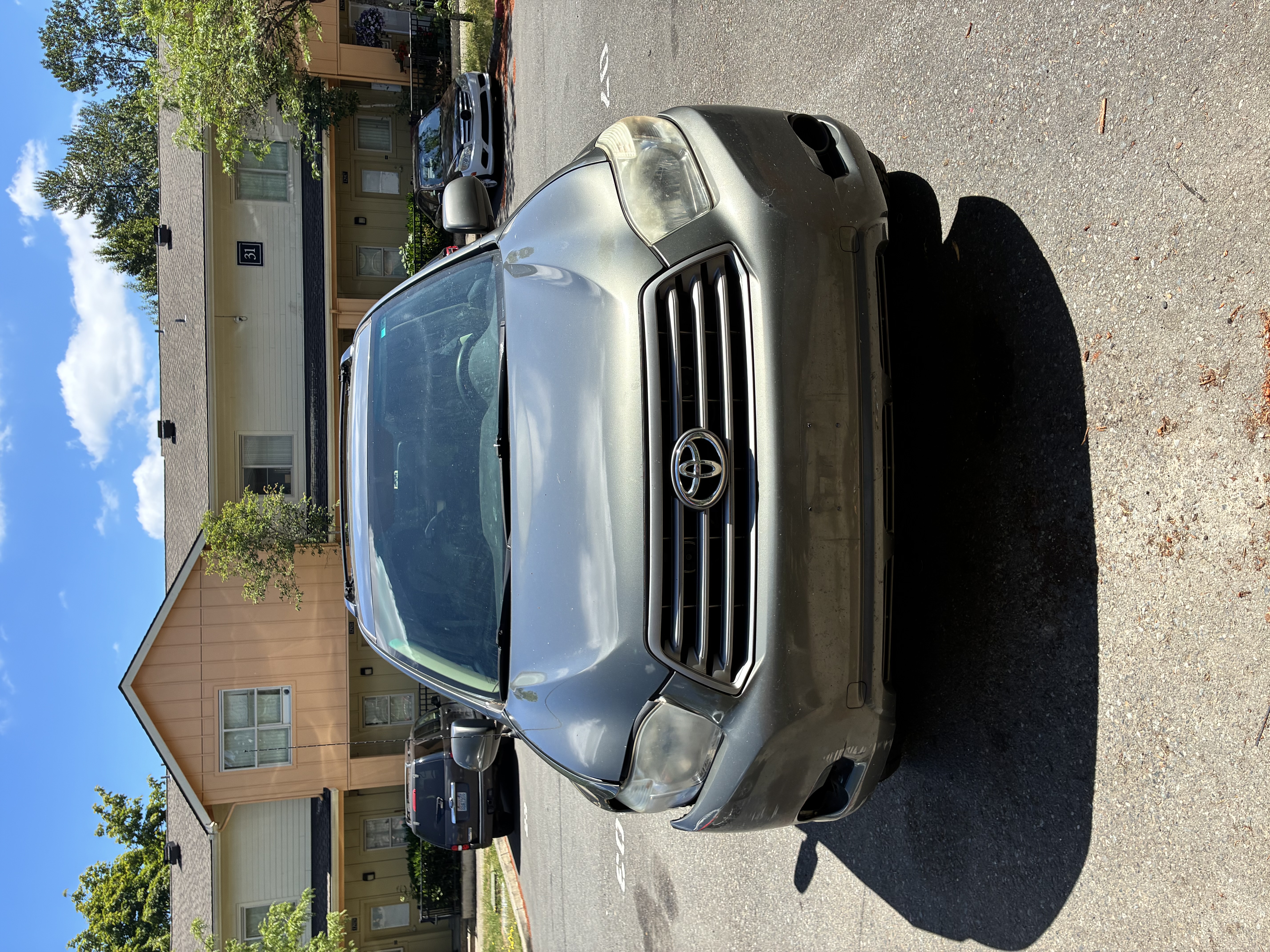 Used 2010 Toyota Highlander 4WD w/ Extra Value Pkg 2 image 1