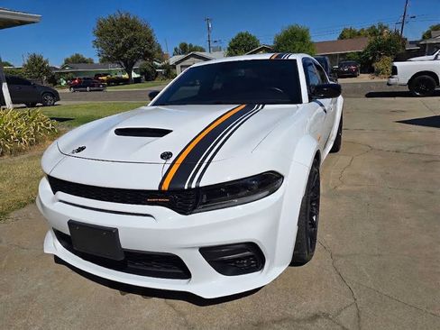 Used 2023 Dodge Charger Scat Pack RWD image 5