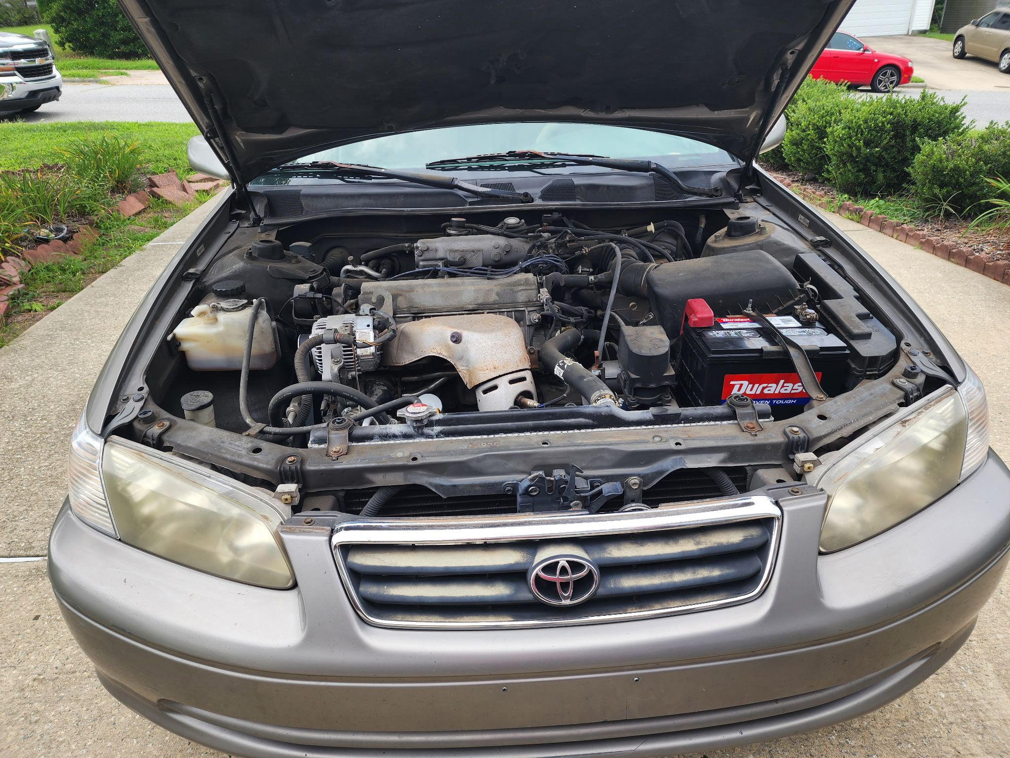 Used 2000 Toyota Camry CE w/ Value Pkg 1 FWD image 10