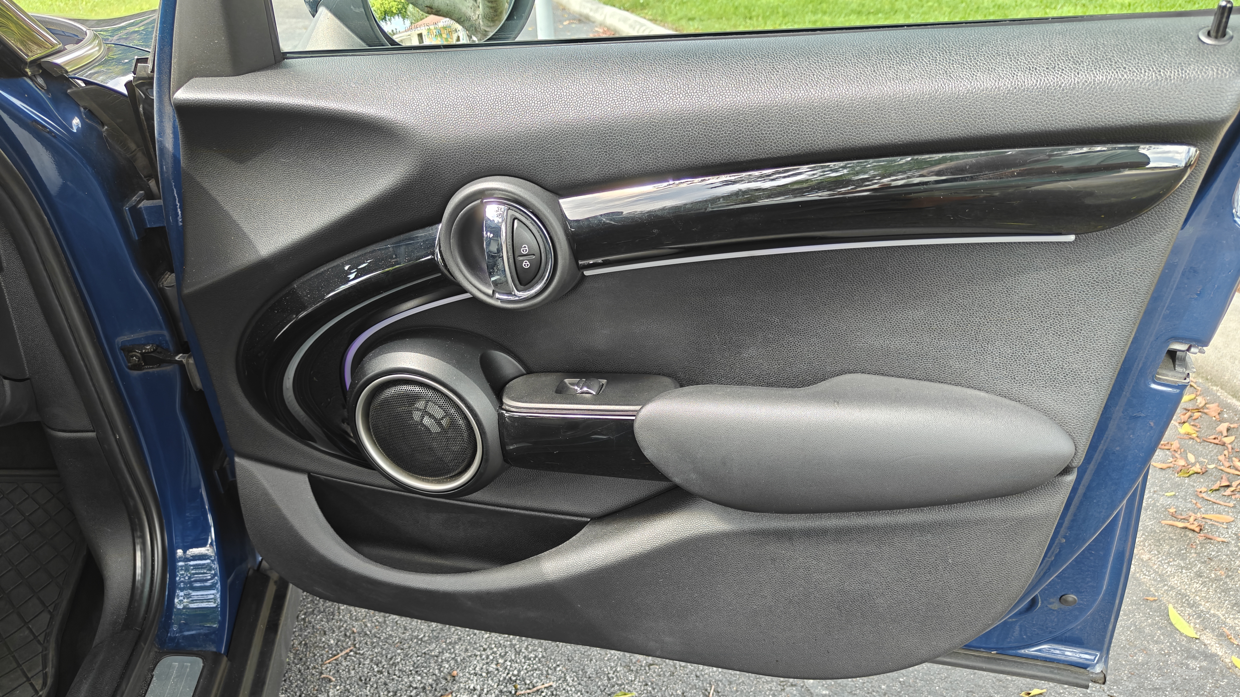 Used 2015 MINI Cooper S FWD image 24
