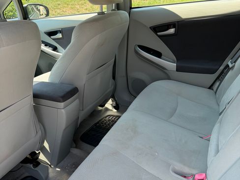Used 2010 Toyota Prius Five FWD image 5