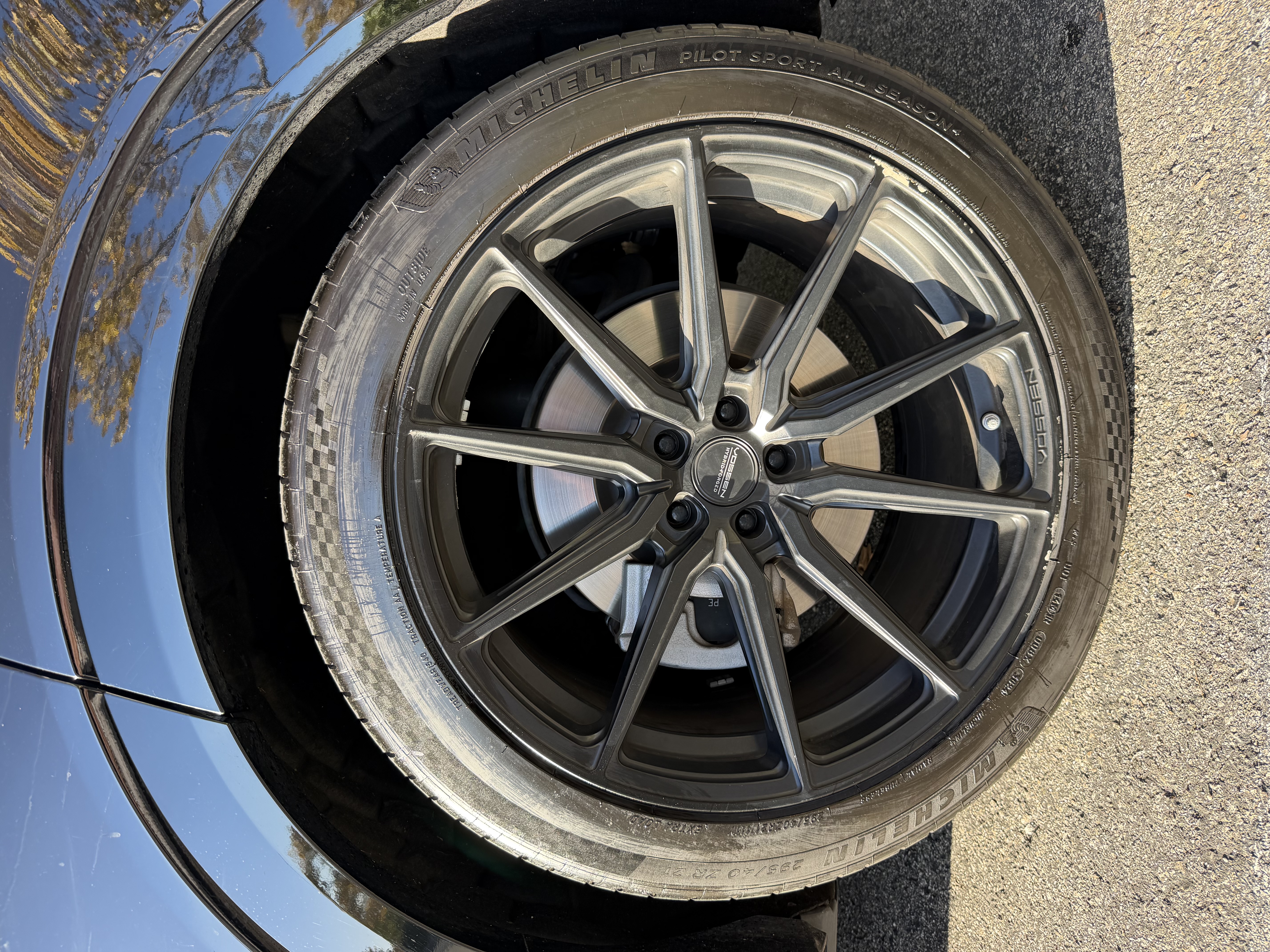 Used 2022 Audi e-tron Premium AWD/4WD image 21