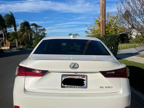 Used 2014 Lexus IS 250 image 1