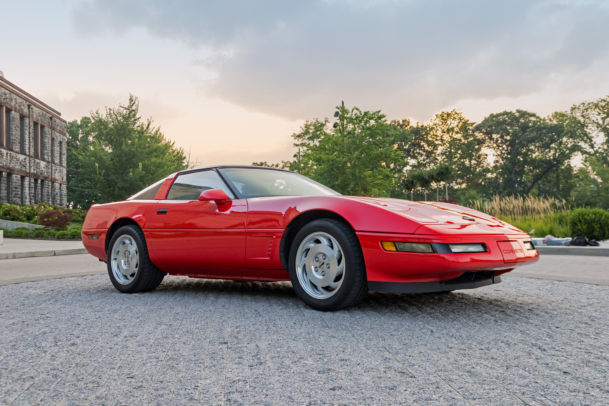 Used 1995 Chevrolet Corvette Coupe RWD image 13