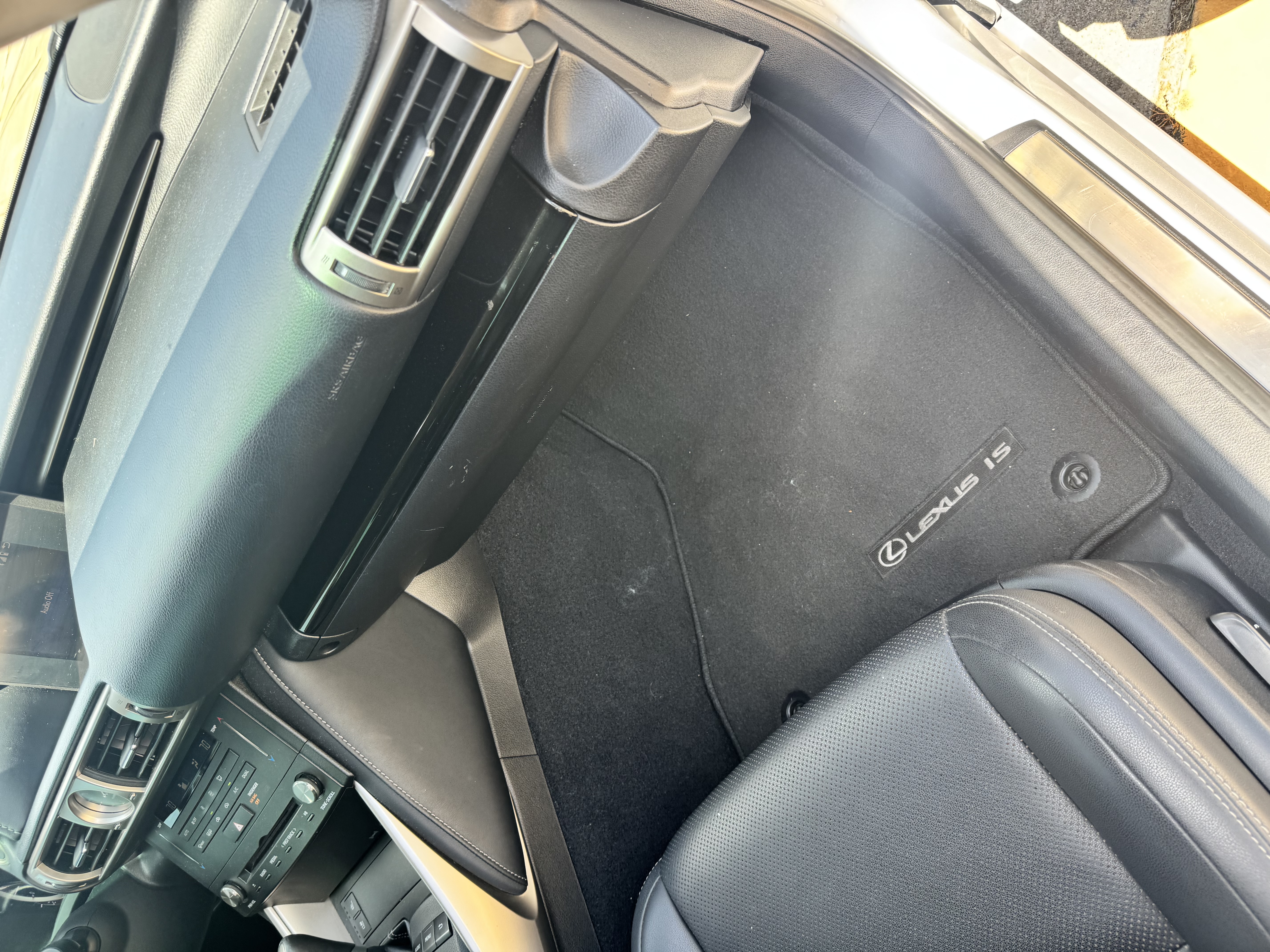 Used 2016 Lexus IS 300 AWD w/ Premium Package image 19
