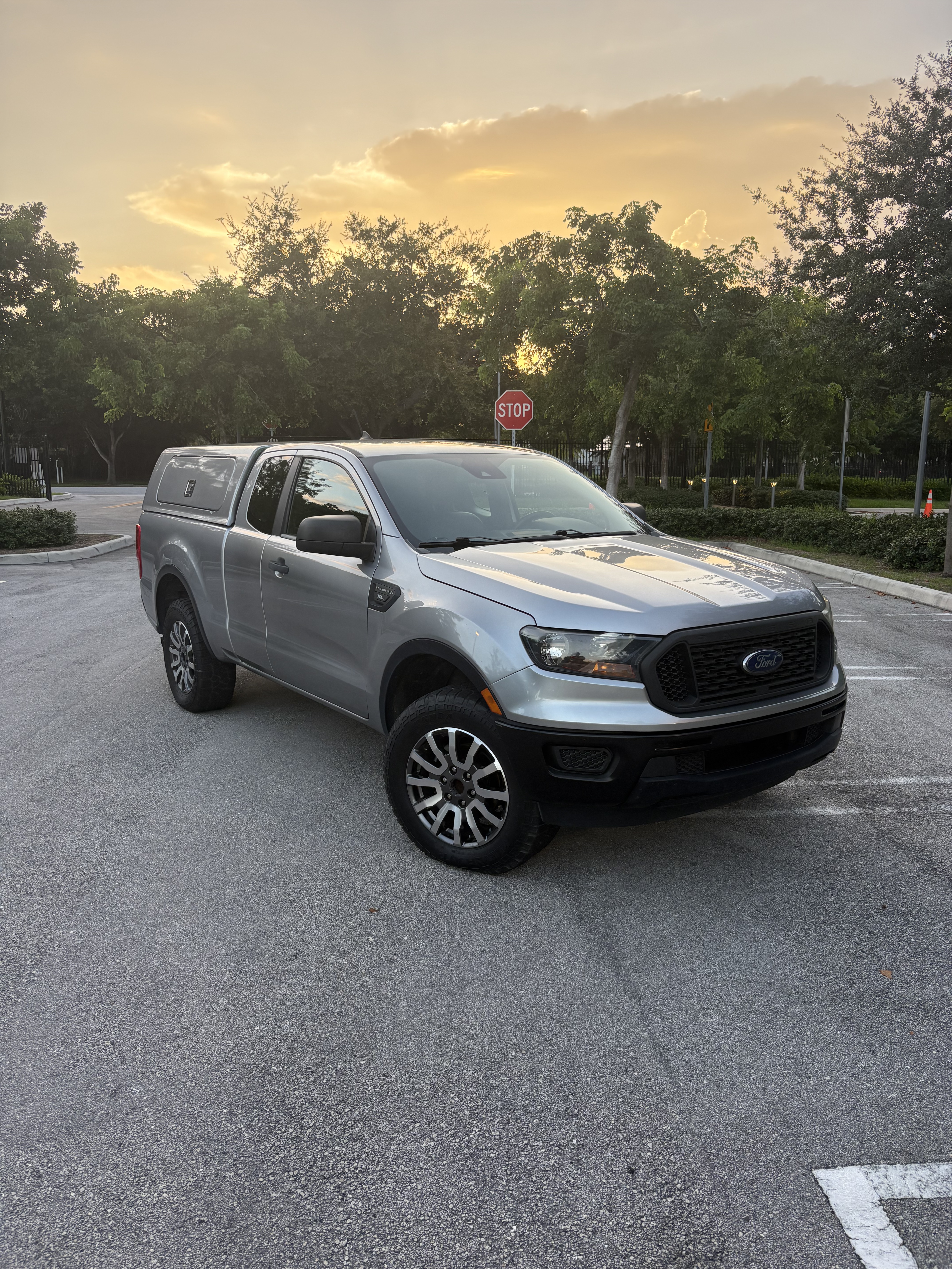Used 2020 Ford Ranger XL w/ Equipment Group 101A Mid RWD image 1