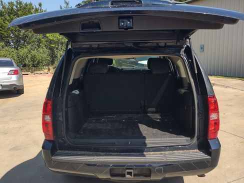 Used 2013 Chevrolet Tahoe 2WD image 14