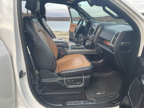 Used 2016 Ford F150 Limited w/ Trailer Tow Package image 14