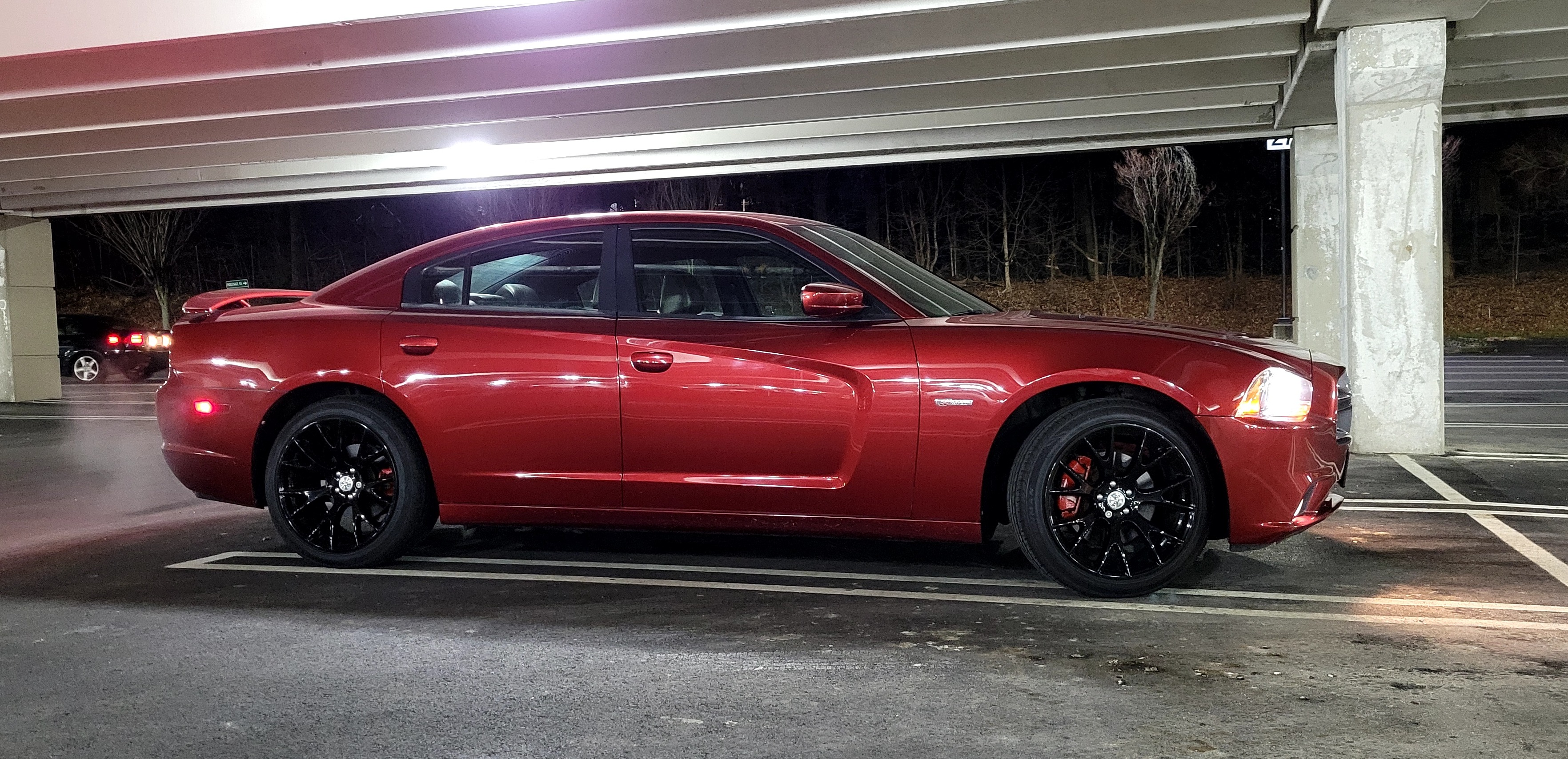 Used 2014 Dodge Charger R/T RWD image 6