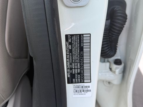 Used 2018 Mercedes-Benz CLA 250 image 12