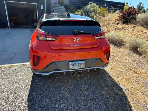 Used 2019 Hyundai Veloster Turbo Ultimate FWD image 5