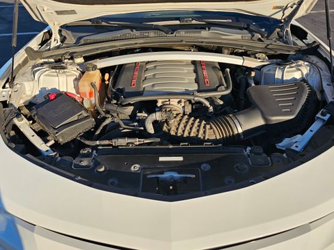 Used 2017 Chevrolet Camaro SS image 24