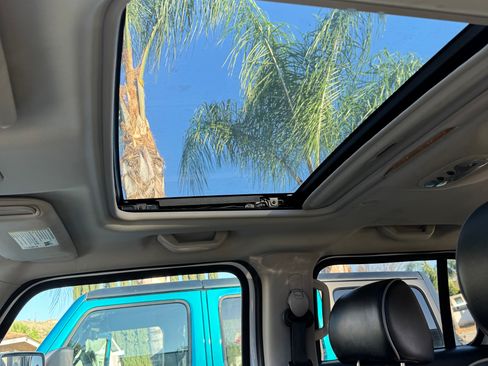 Used 2007 HUMMER H3 AWD/4WD image 17