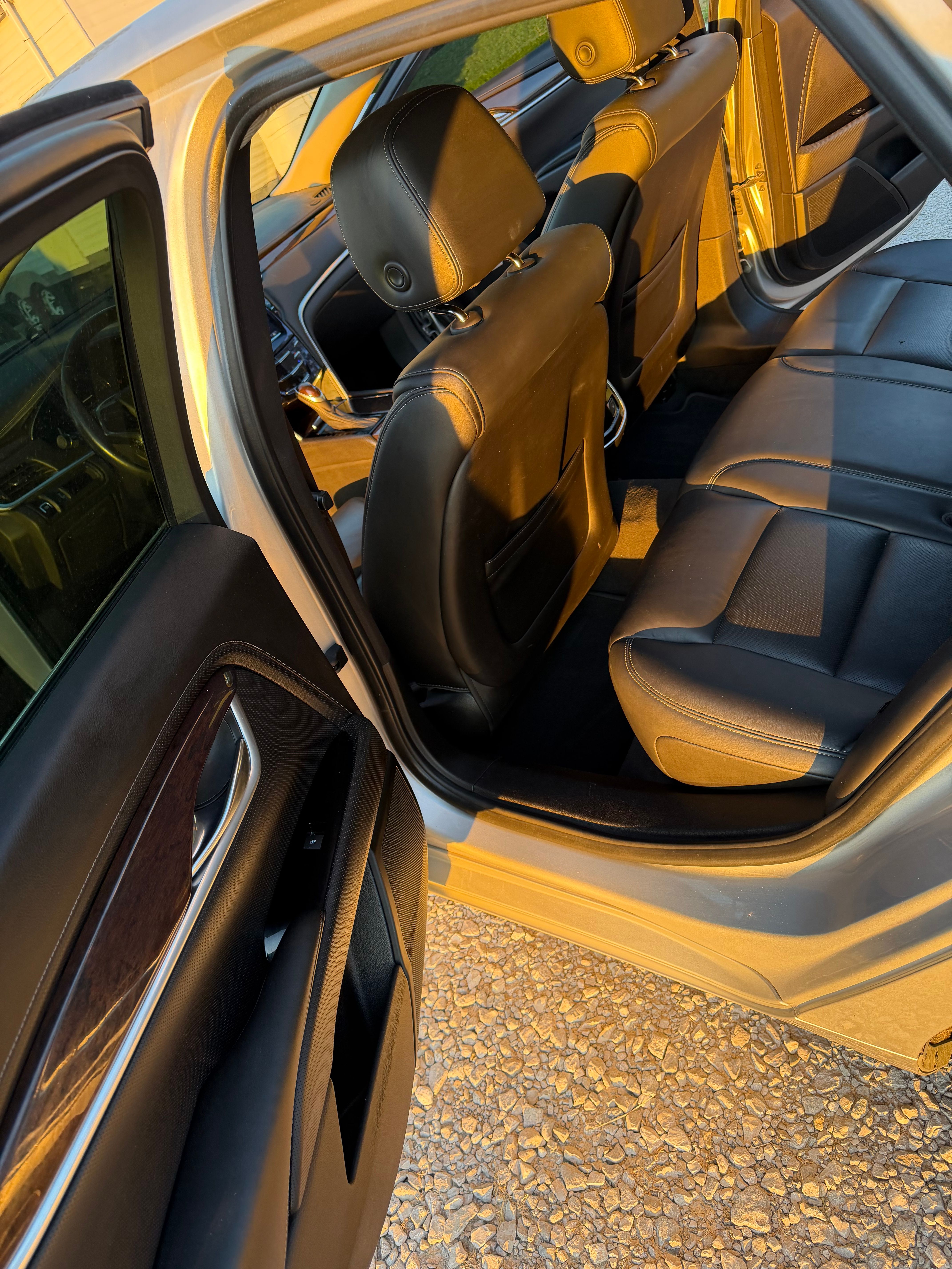 Used 2017 Cadillac XTS Luxury FWD image 10