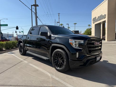 Used 2020 GMC Sierra 1500 Elevation RWD image 4