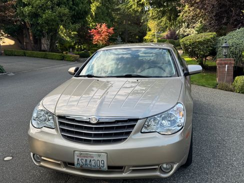 Used 2008 Chrysler Sebring Limited w/ Luxury Group FWD image 1