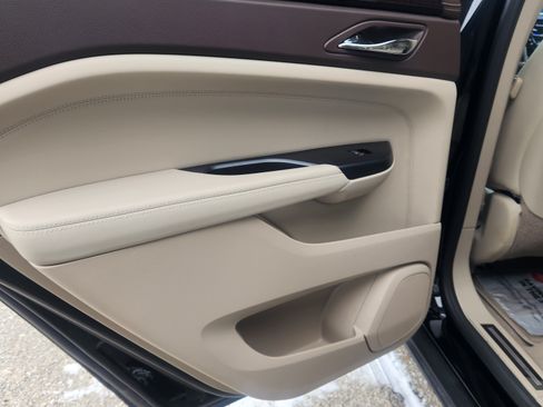 Used 2014 Cadillac SRX Premium image 12