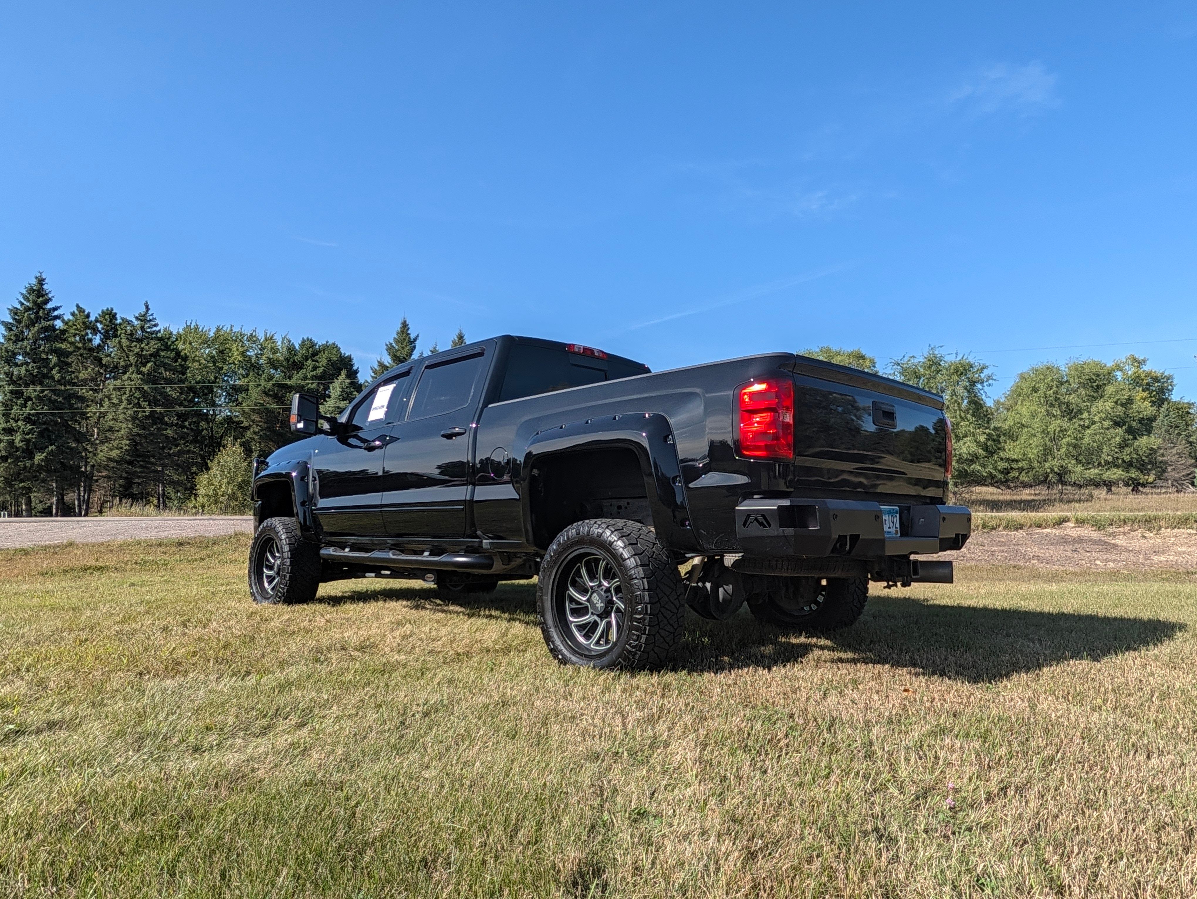 Used 2018 Chevrolet Silverado 2500 LTZ w/ Duramax Plus Package AWD/4WD image 5