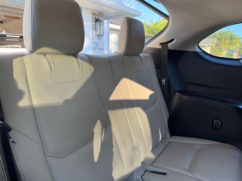 Used 2018 MAZDA CX-9 Touring image 18