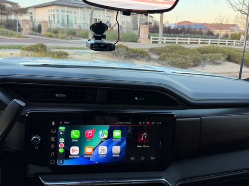 Used 2025 GMC Sierra 2500 Denali Ultimate w/ Max Trailering Package image 10