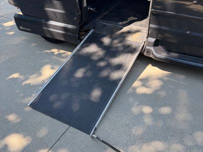 Used 2014 Dodge Grand Caravan SXT